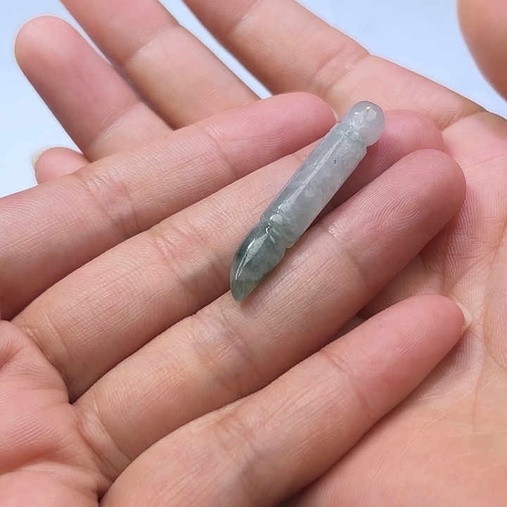 翡翠未镶嵌颈饰天然缅甸翡翠A货金榜题名