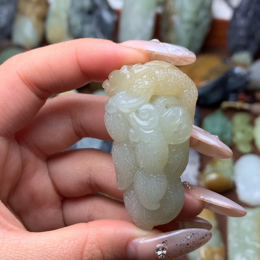 和田玉挂件未镶嵌