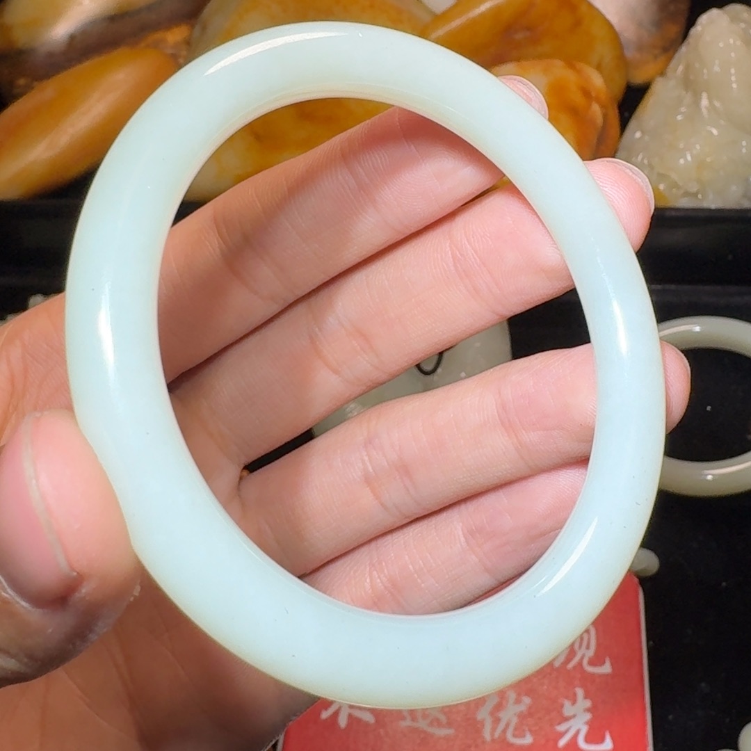 和田玉颈饰未镶嵌56