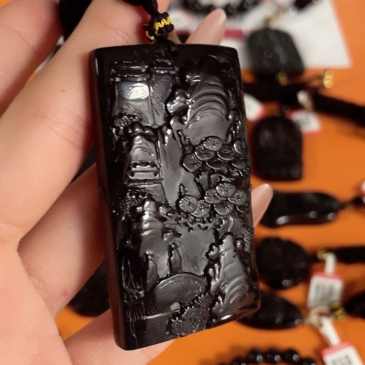 翡翠挂件未镶嵌调*剂