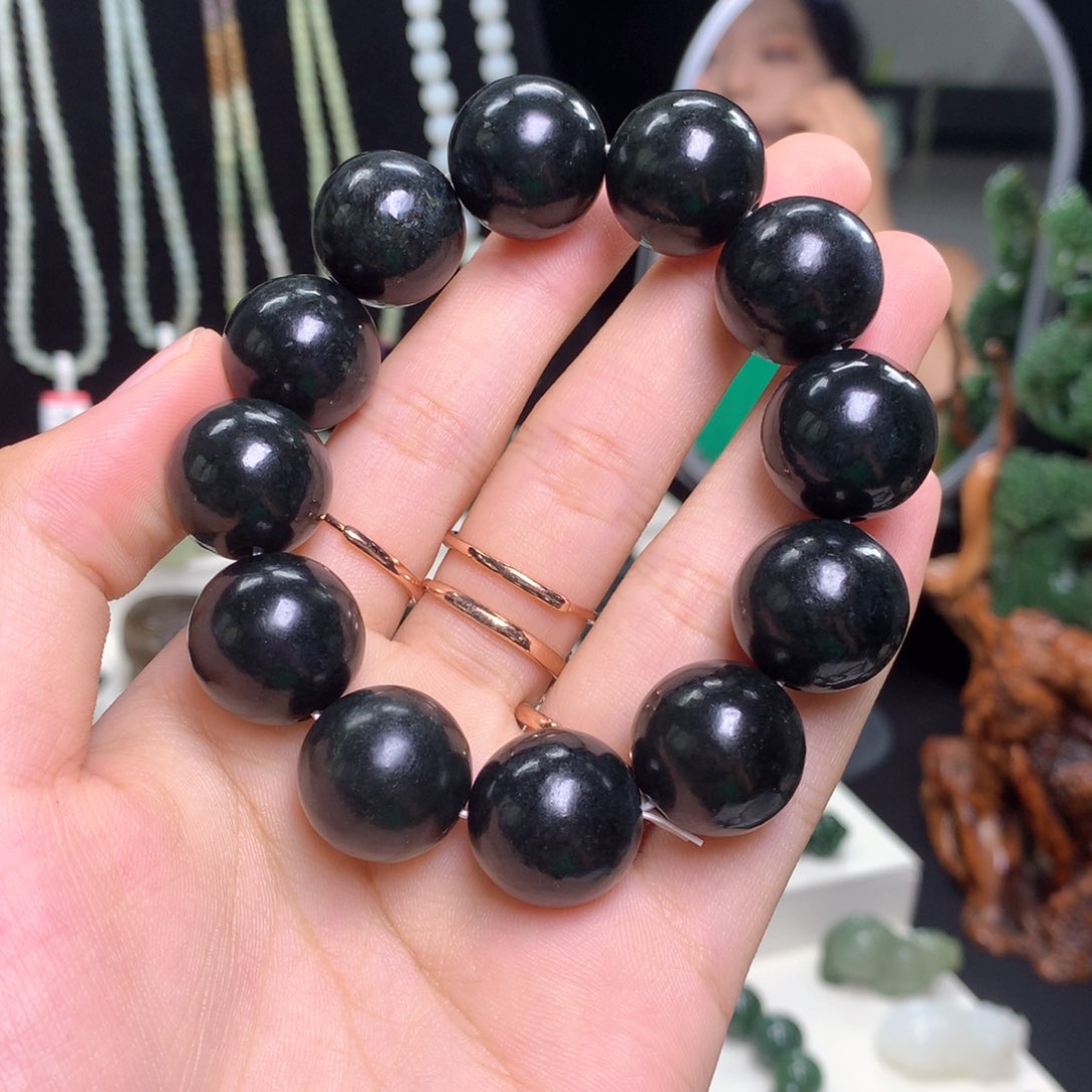 手链未镶嵌和田玉