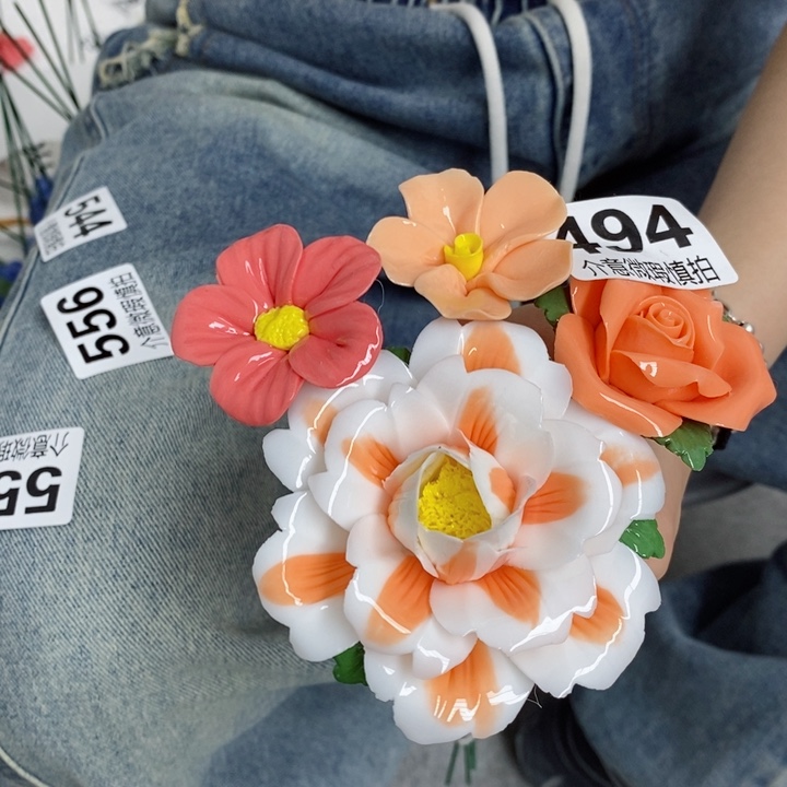 摆件陶瓷材料加工