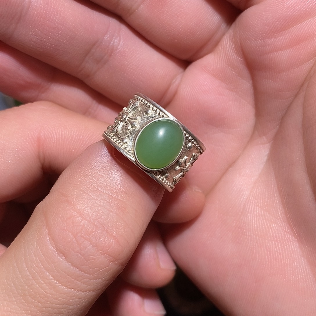 和田玉颈饰银S925镶嵌等*人