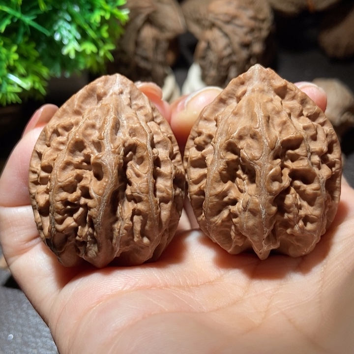 把件文玩核桃东北楸子小雪218