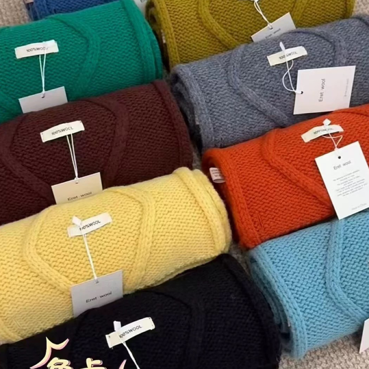 【S012】100%羊毛提花保暖围巾纽扣款围脖交叉围巾推荐款