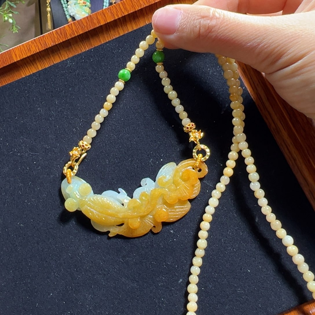 翡翠未镶嵌毛衣链冰黄翡