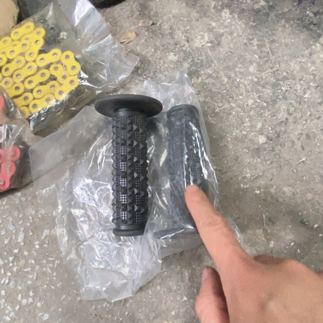 越野摩托车手把胶处理