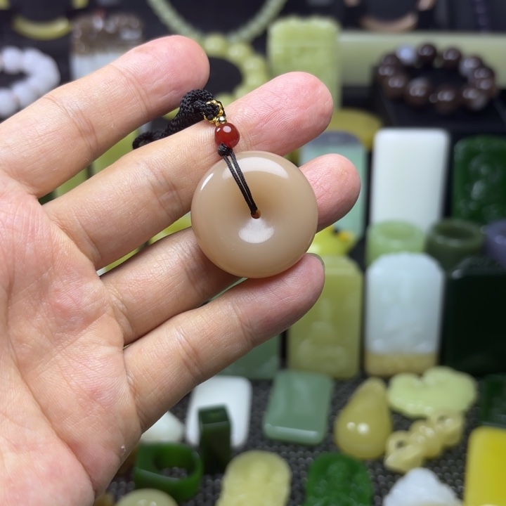 【闪购商品】和田玉（糖玉）未镶嵌颈饰