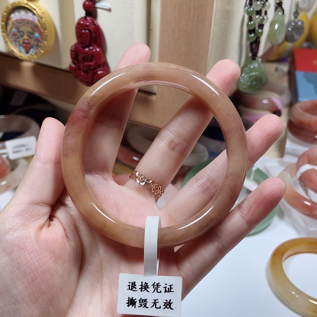 未镶嵌手镯石英质玉