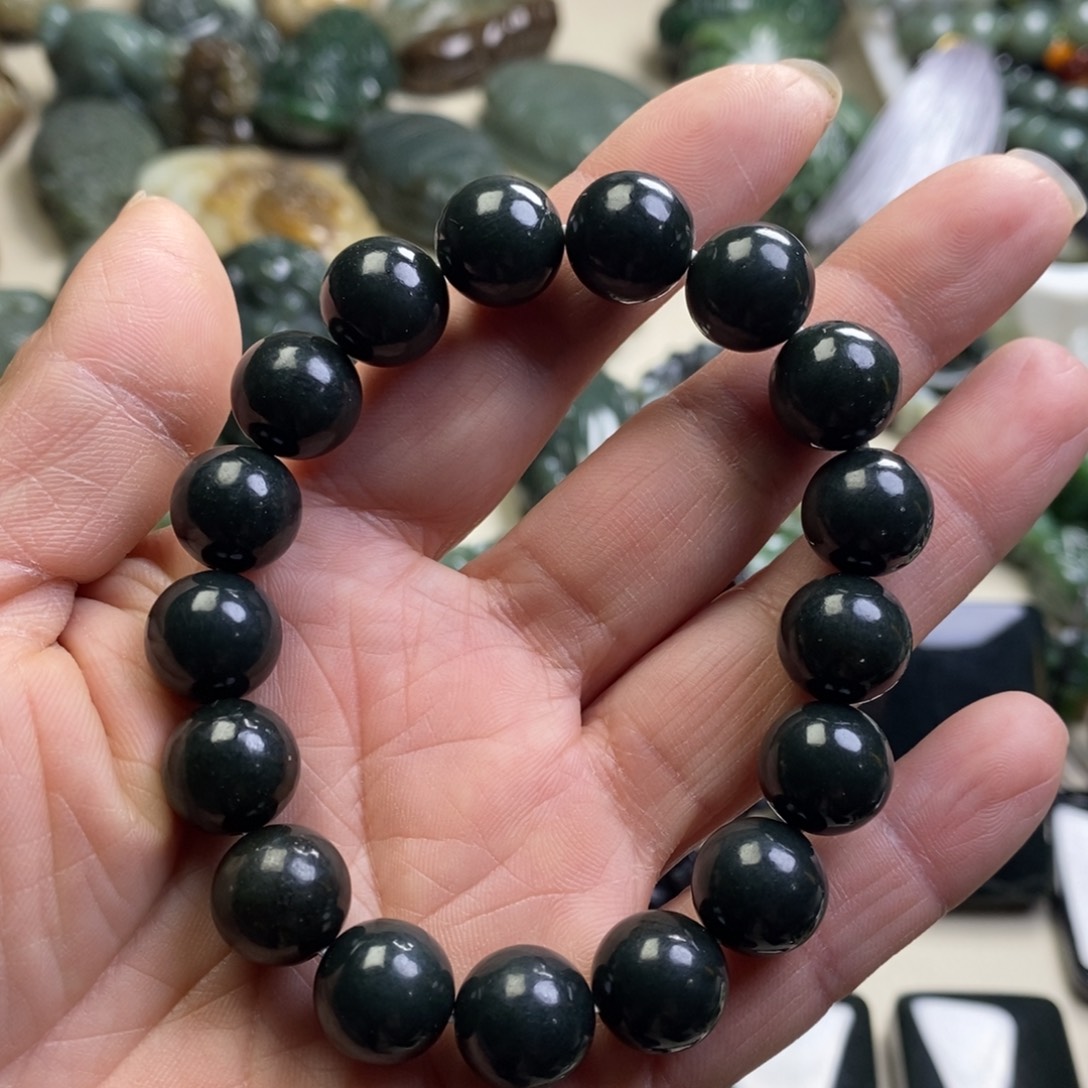 鳌***拜和田玉未镶嵌手链新疆和田黑青玉卡12圆珠手串