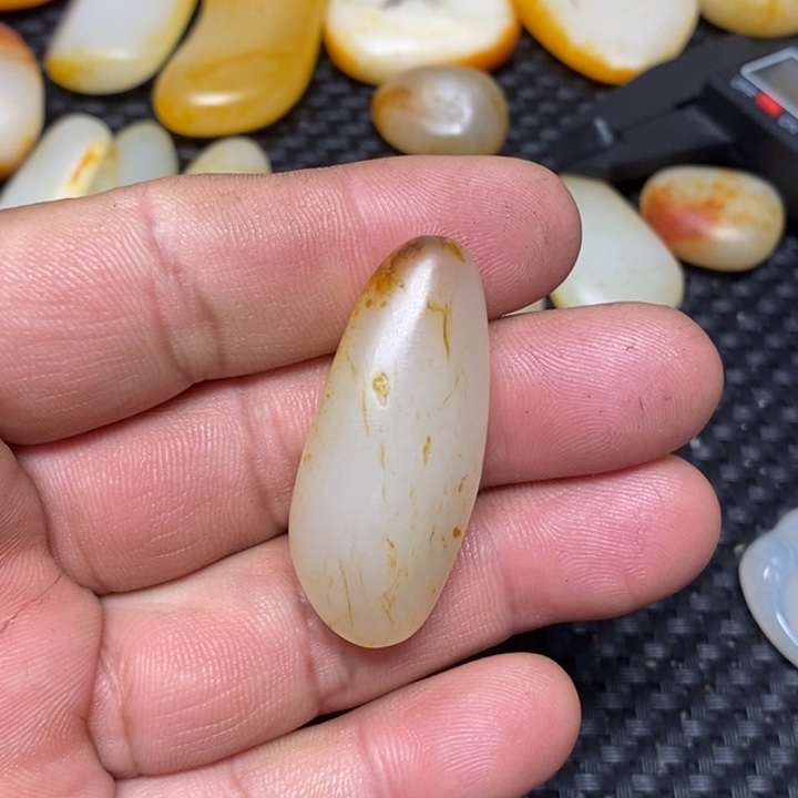 和田玉（白玉）珠宝奇石未镶嵌