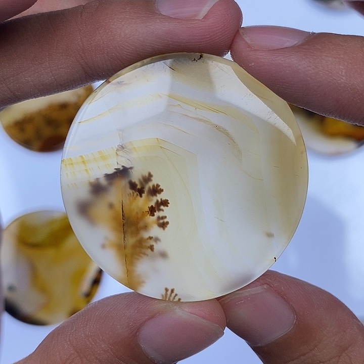 玛瑙/玉髓未镶嵌珠宝半成品