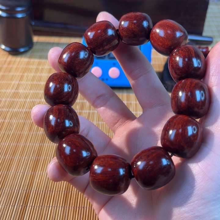 金***麦木小叶紫檀手工艺