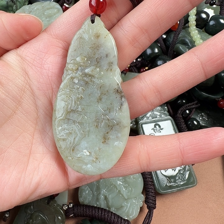 和田玉颈饰未镶嵌