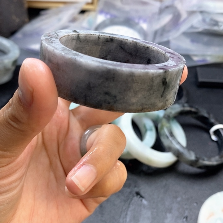 定制翡翠手镯未镶嵌