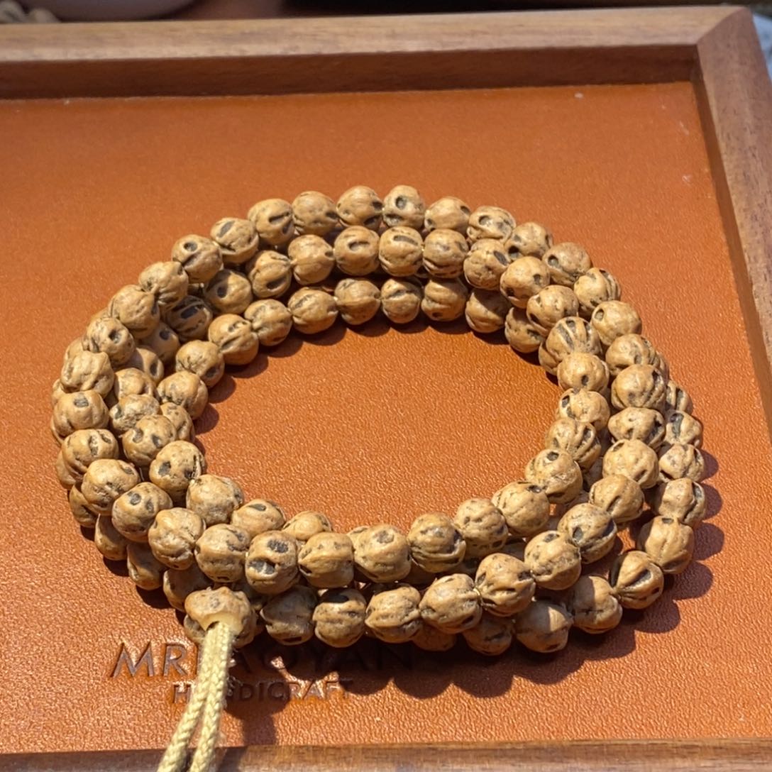 一***地柏香籽/百香籽吊坠