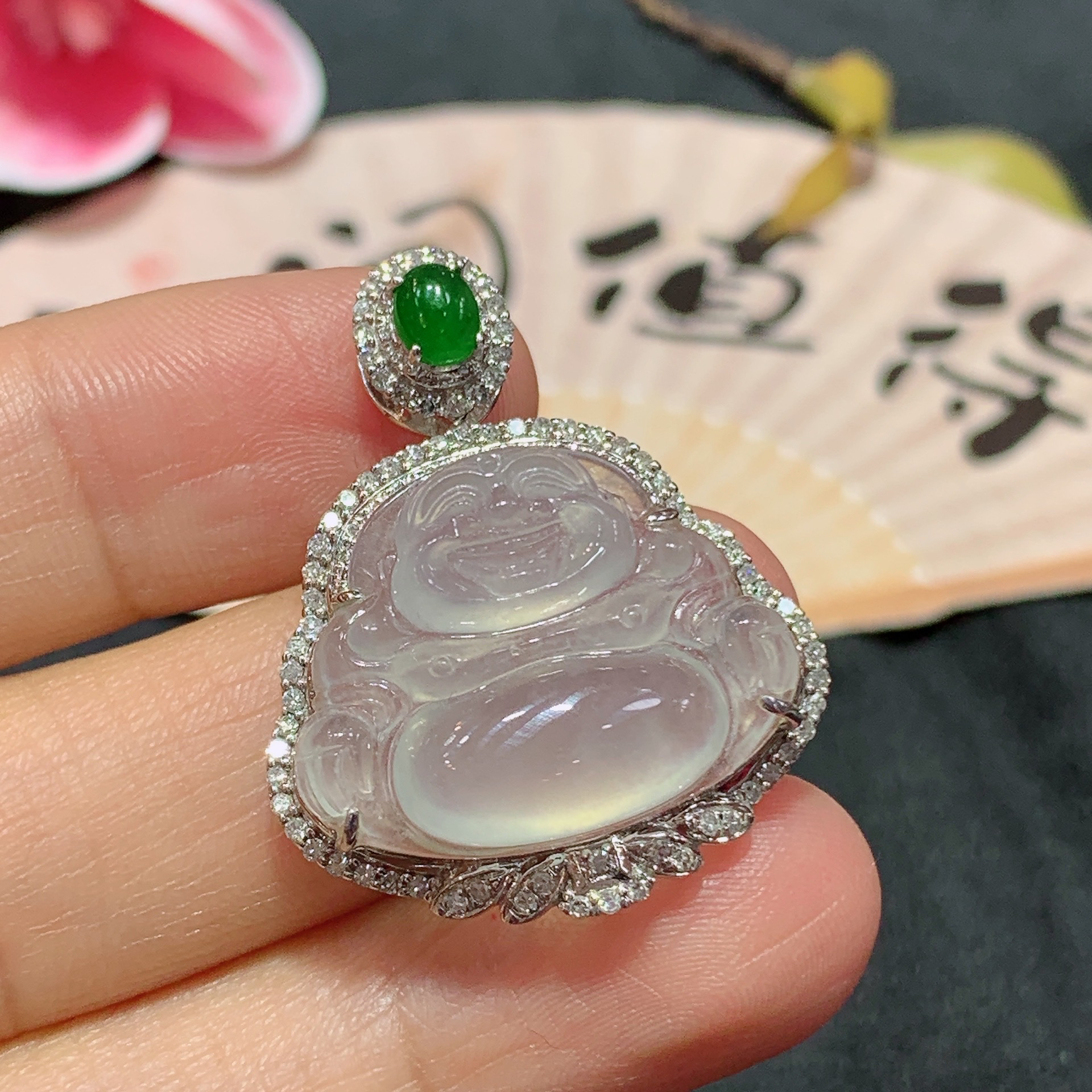 18k金天然A货翡翠白冰坐佛吊坠轻奢时尚气质经典款