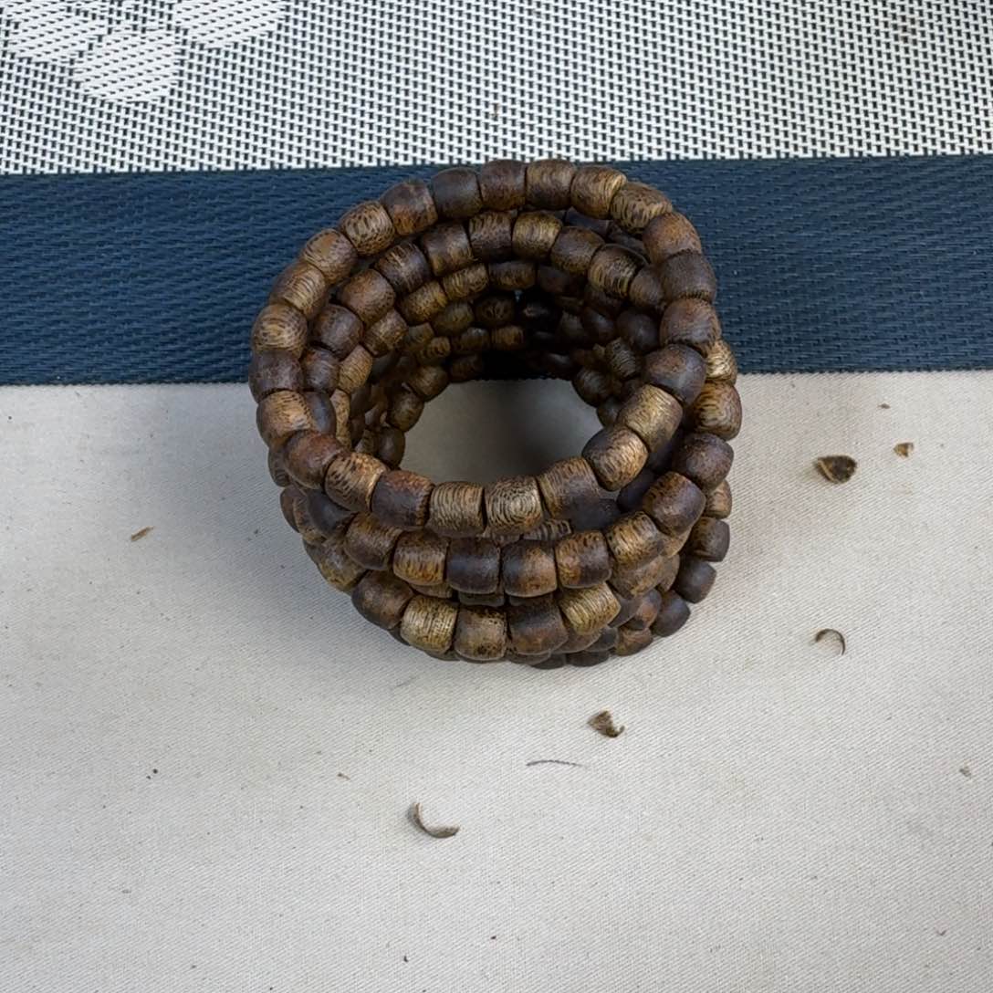 沉香手串绿奇楠单圈约0.8多样性发一条