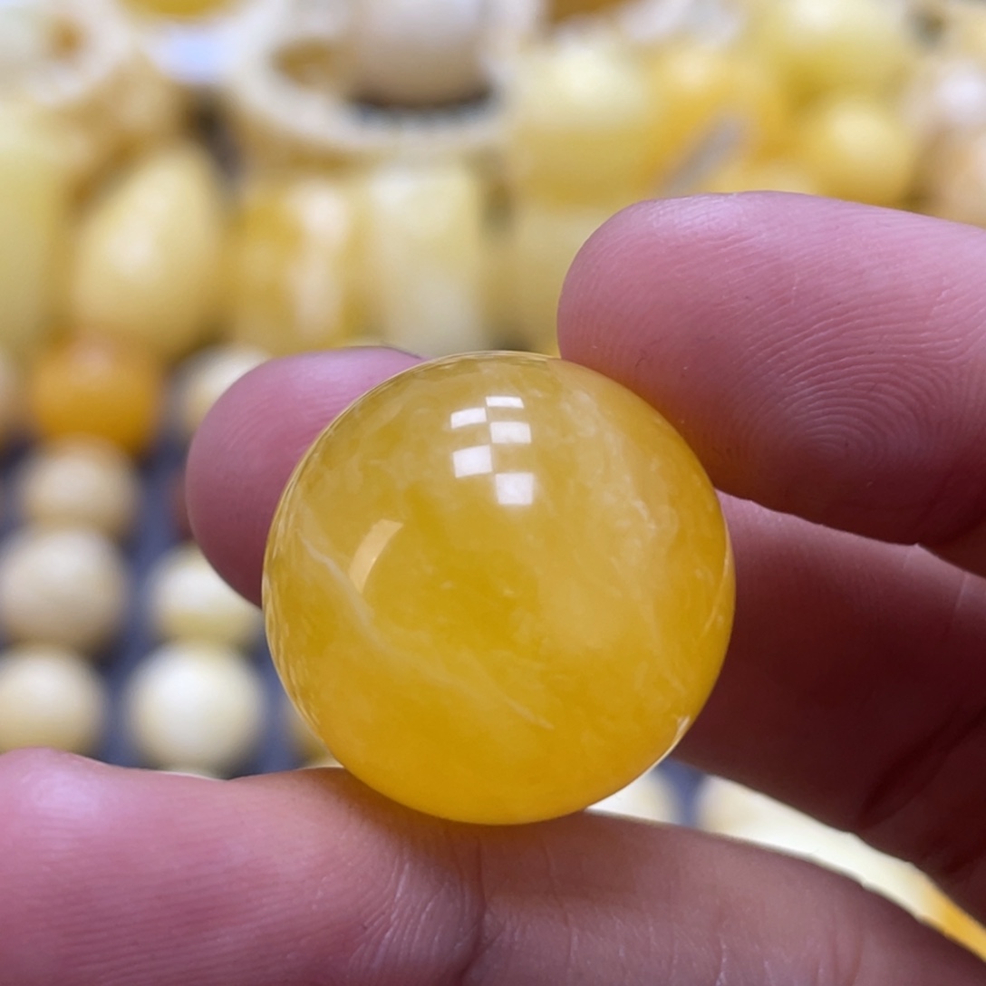 蜜蜡未镶嵌裸石20.8mm焦皮