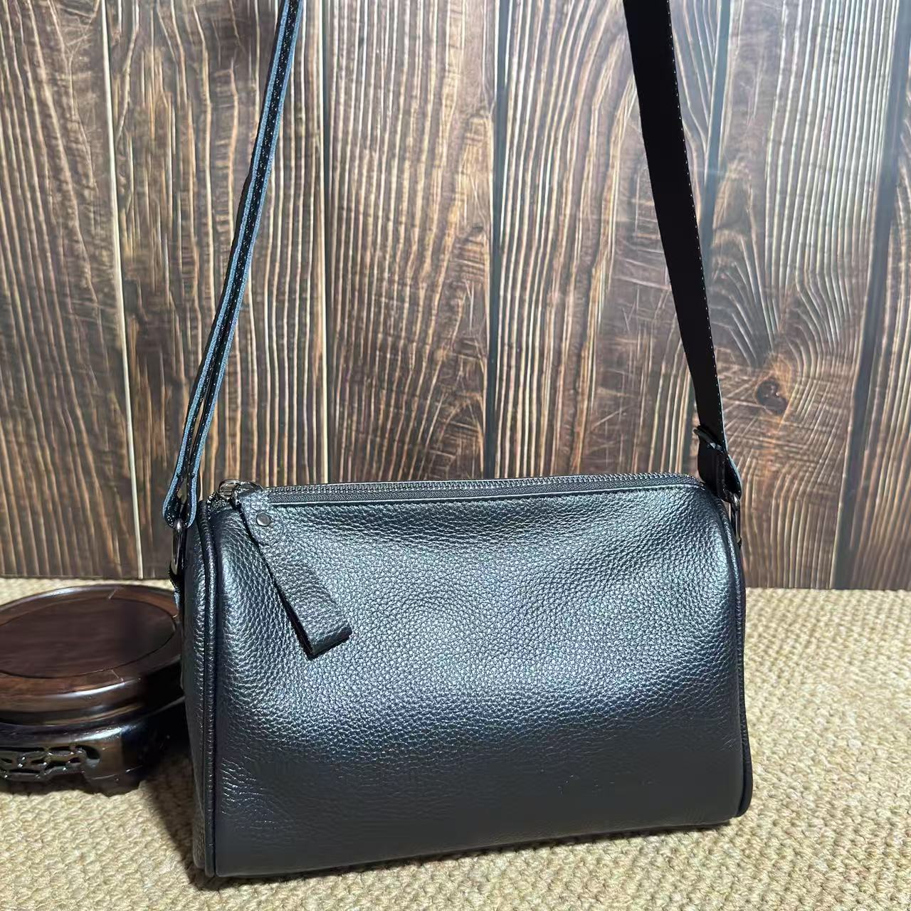 头层牛皮单肩斜挎包大容量枕头包包款式时尚百搭复古简约潮流韩版