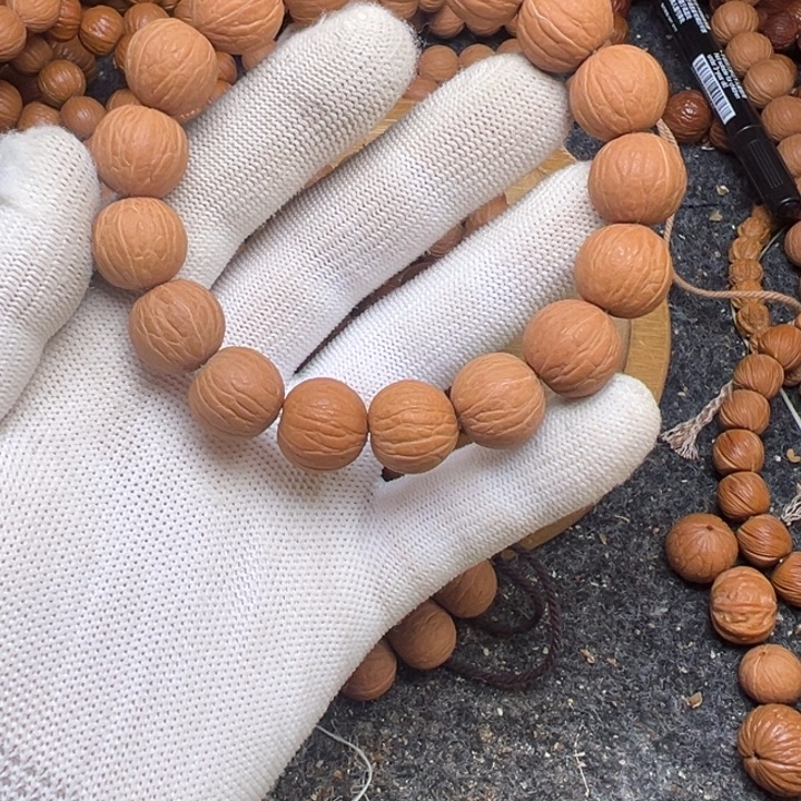 猴头核桃吊坠原皮聚宝盆16.2