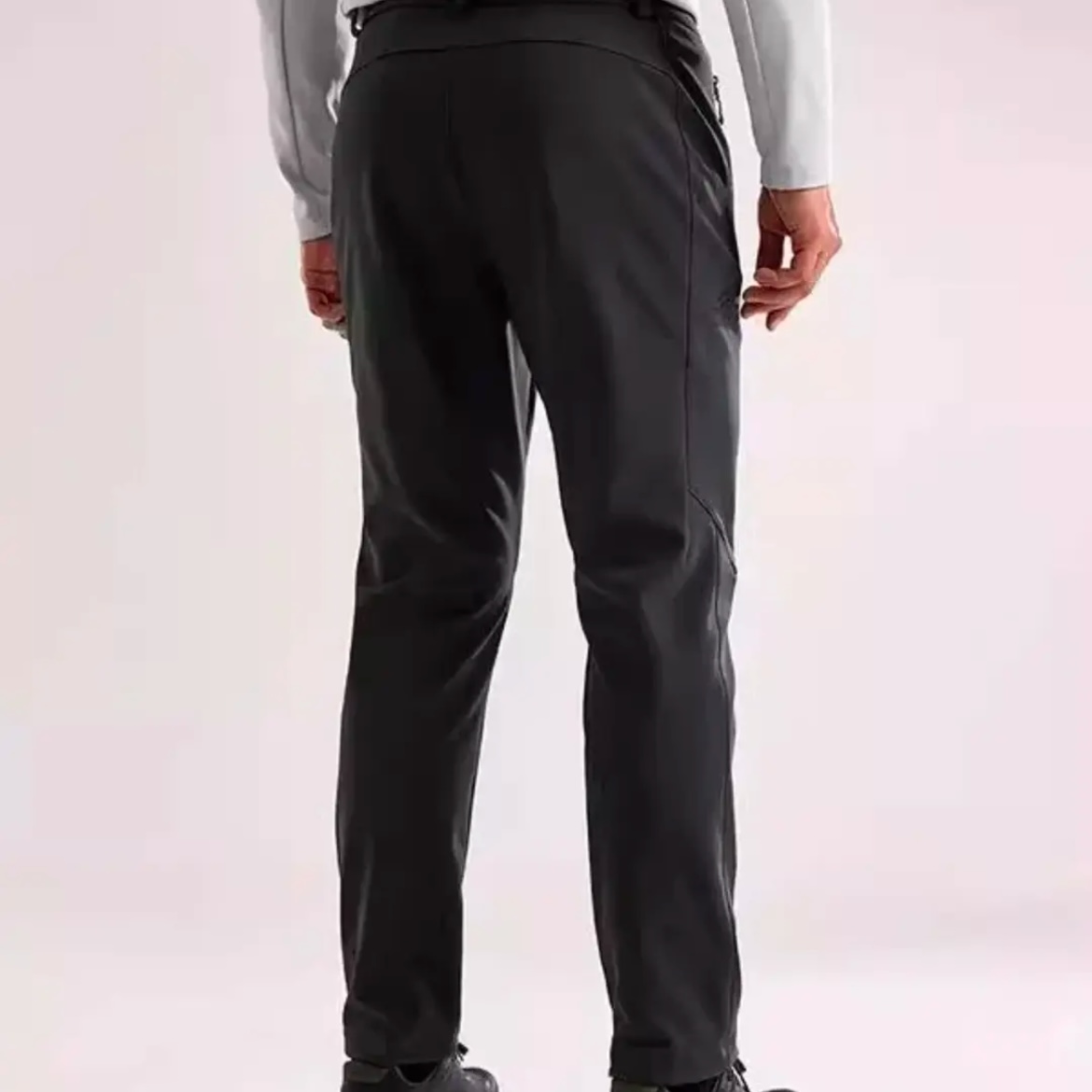 KL男士冬季新户外加厚加绒保暖登山裤休闲时尚百搭简约速干冲锋裤