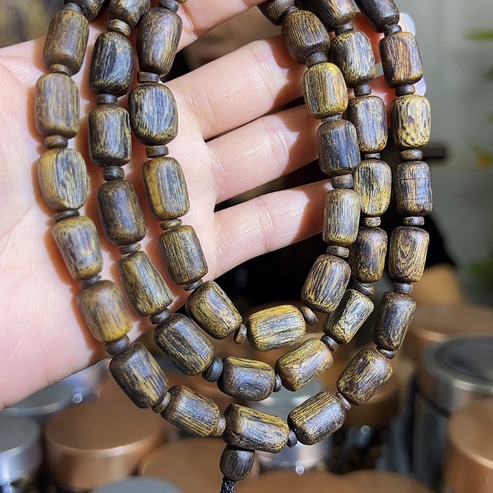 沉香手串沉水老料树心油多圈绿棋0949