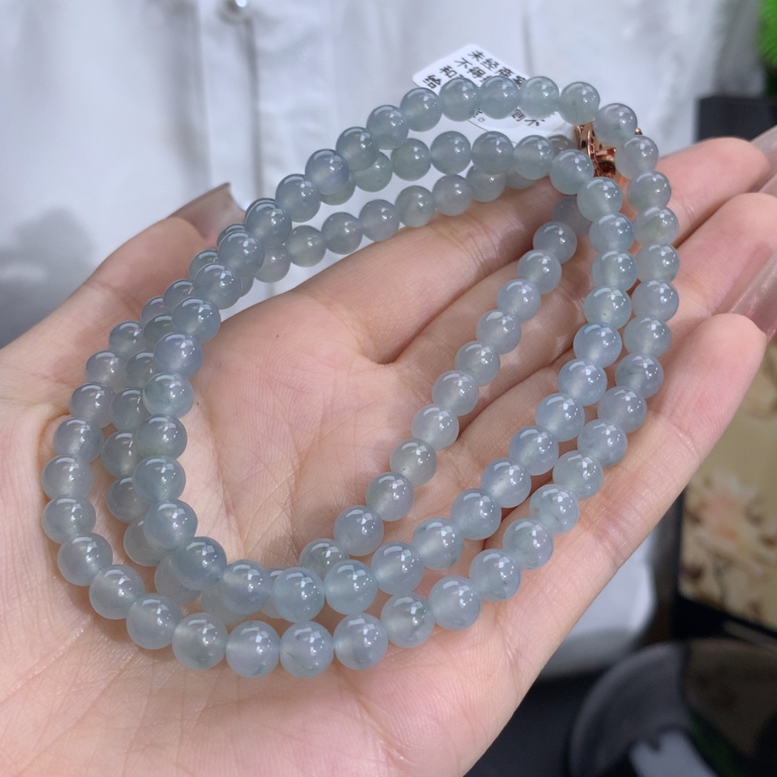 翡翠手链未镶嵌卡6.3冰胶淡蓝底
