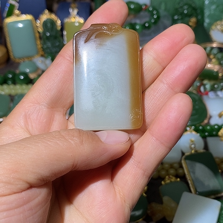 画***迷和田玉（糖玉）未镶嵌吊坠(不含链)
