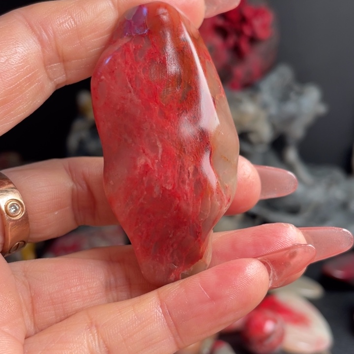 昌化鸡血石昌化鸡血石原石