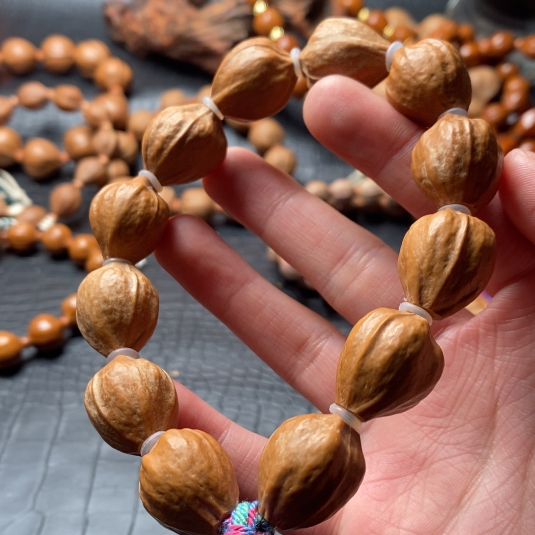 橄榄核吊坠橄榄核