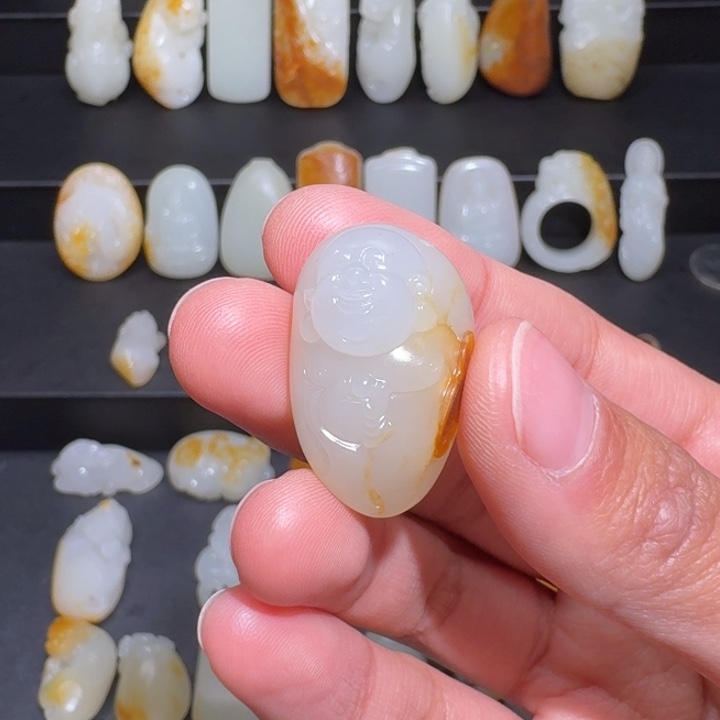 和田玉颈饰未镶嵌结**果