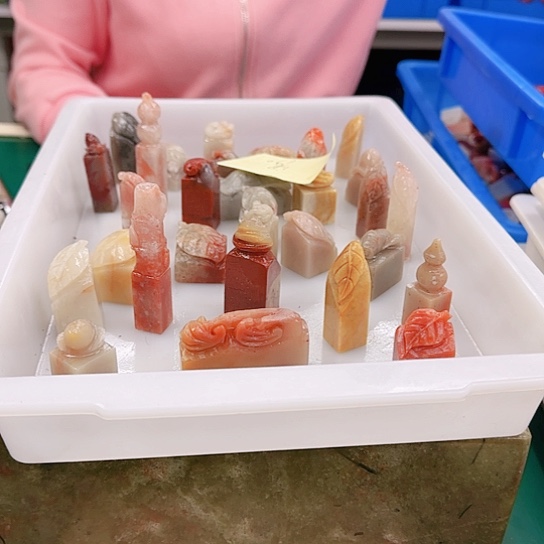 梁***]青田石0000000000000000