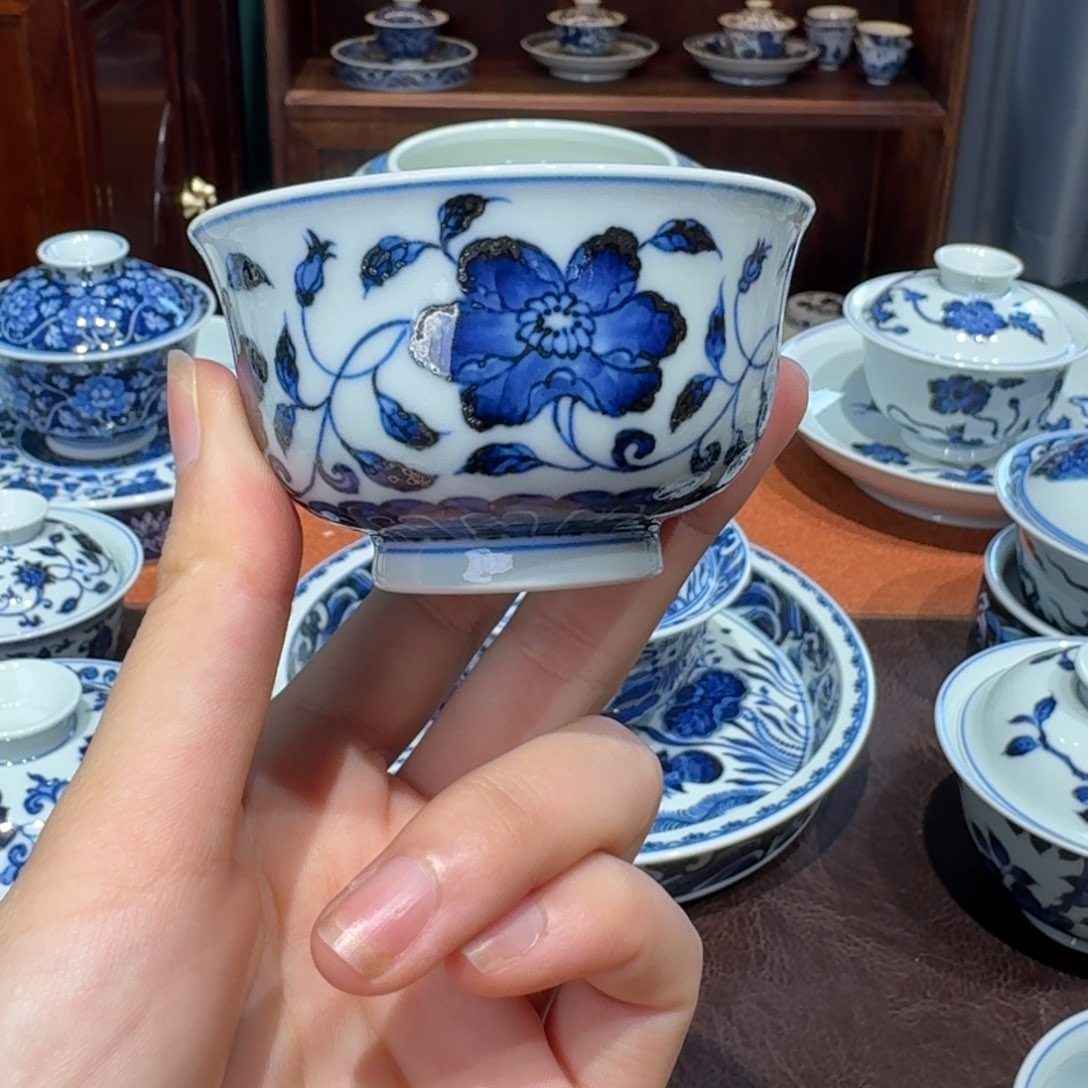 青花雯华堂手绘杯杯