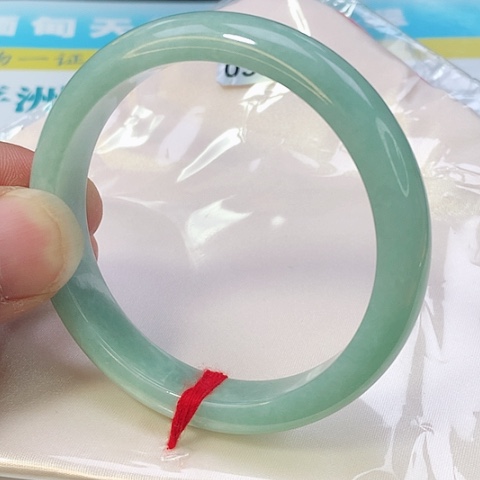 翡翠手镯未镶嵌0395号