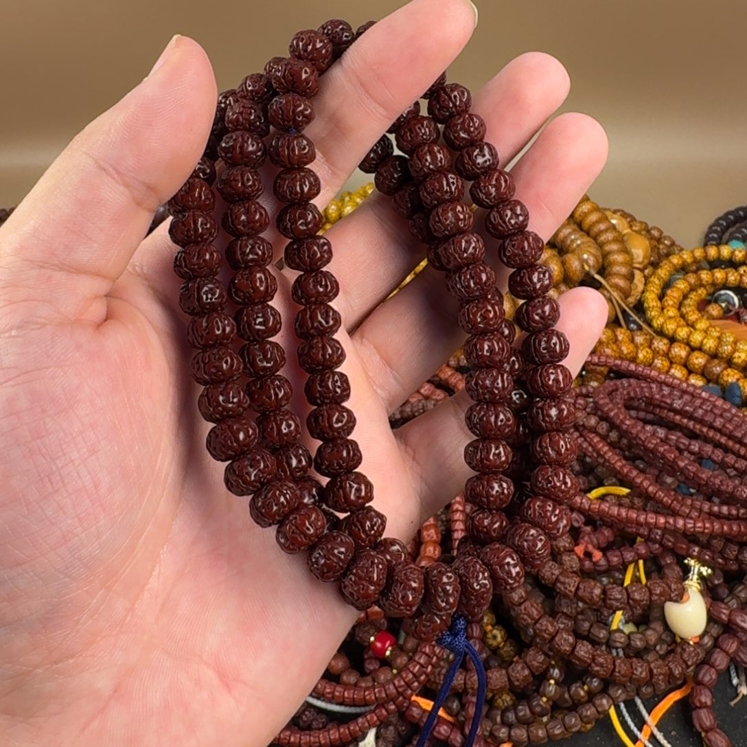 兰***家金刚菩提吊坠图健健康康