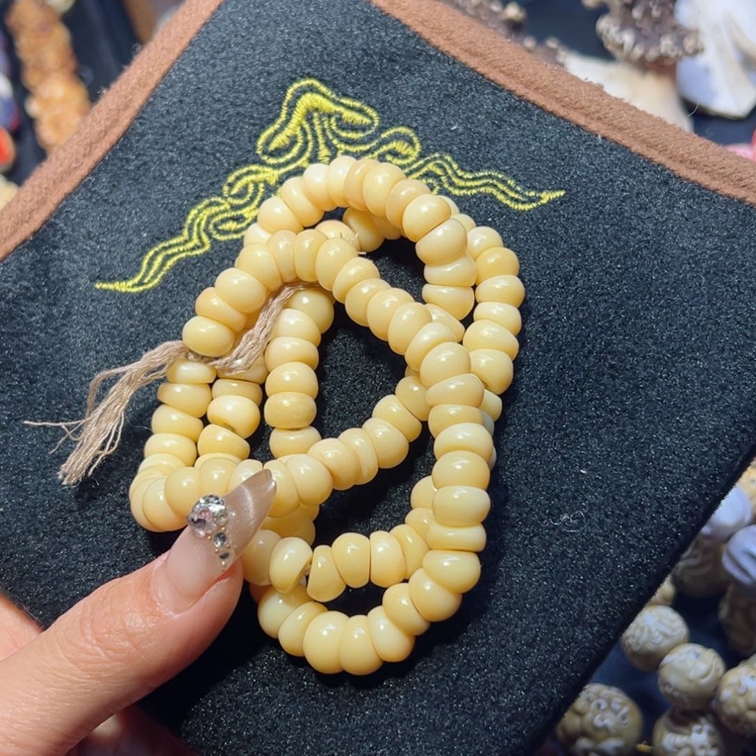 鹿骨把件牛骨牛骨