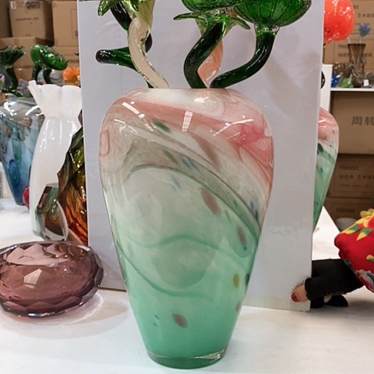 琉璃花瓶高31厘米口径9厘米