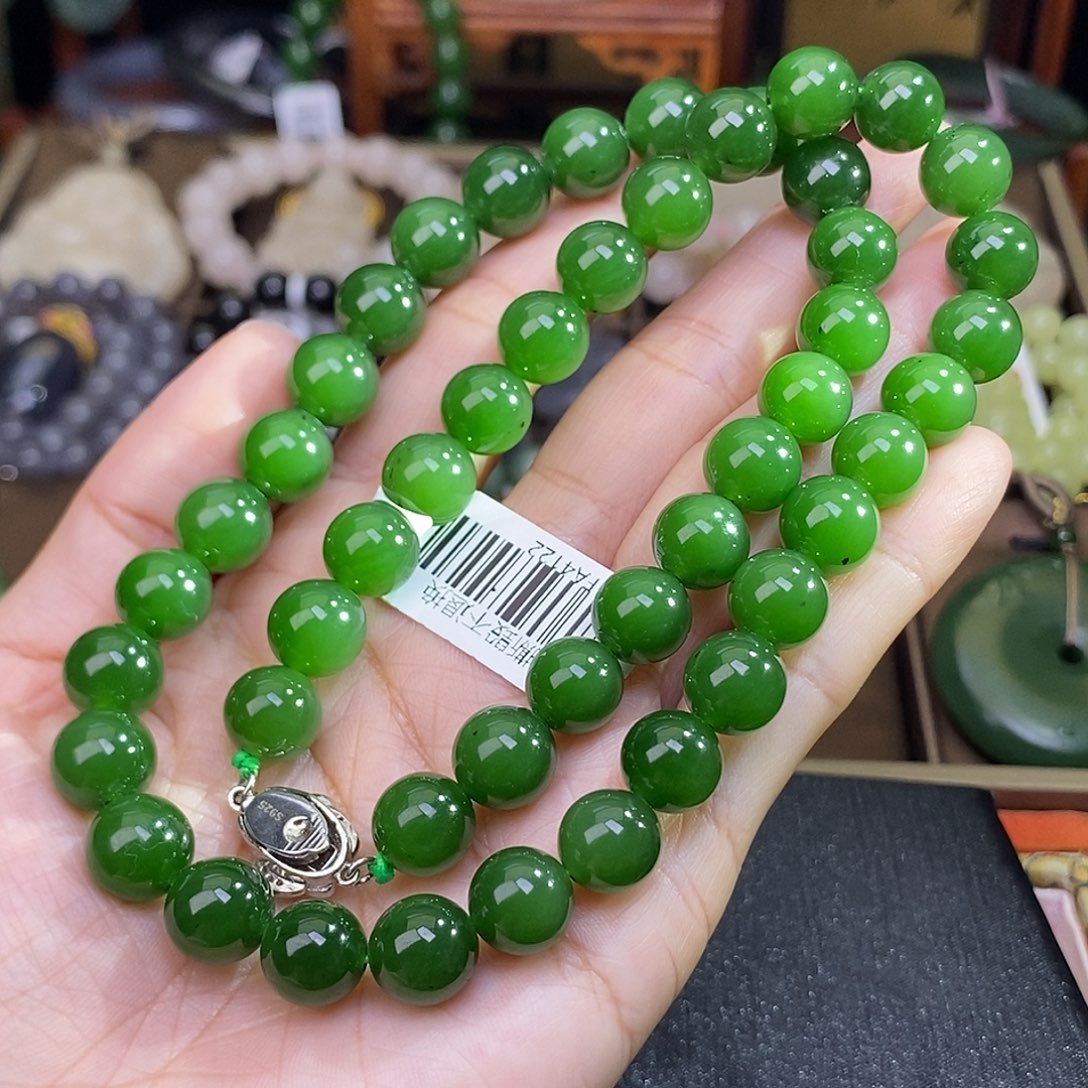 和田玉未镶嵌碧玉项链约10MM天花板收藏