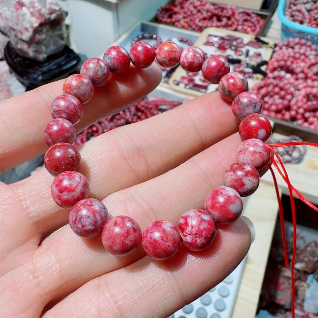 天然辰砂天然原石卡9//24克