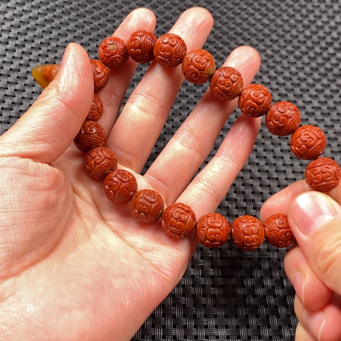 玛瑙/玉髓手串未镶嵌黄*