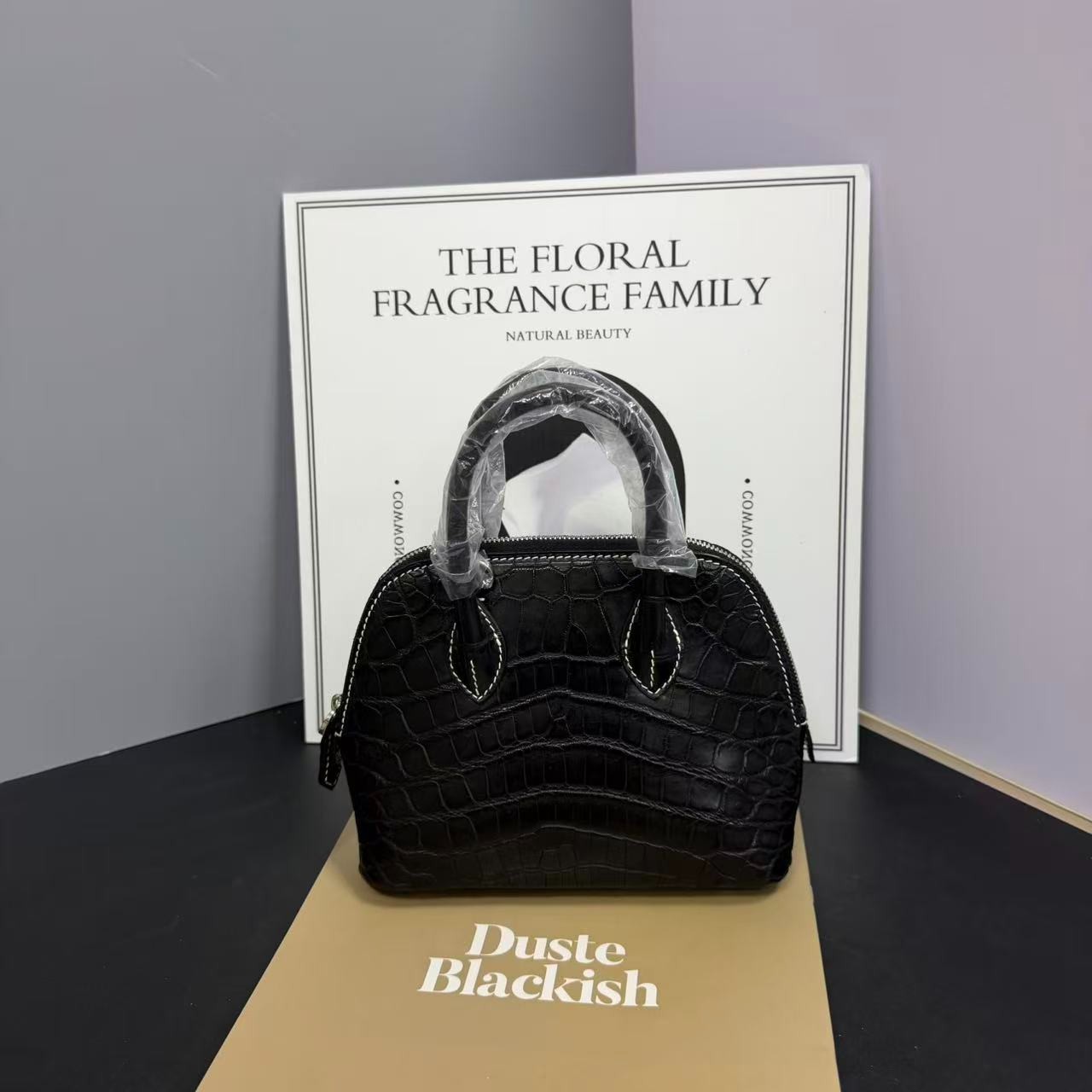 新款时尚百搭高定轻奢马鞍鳄鱼皮贝壳包气质单肩斜挎手提包