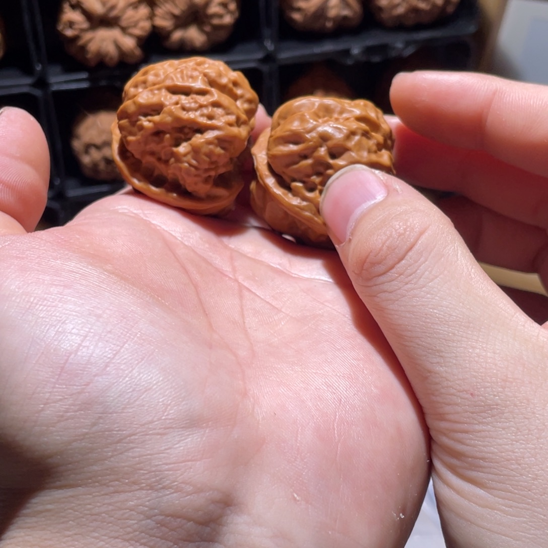 文玩核桃吊坠38蛤蟆头