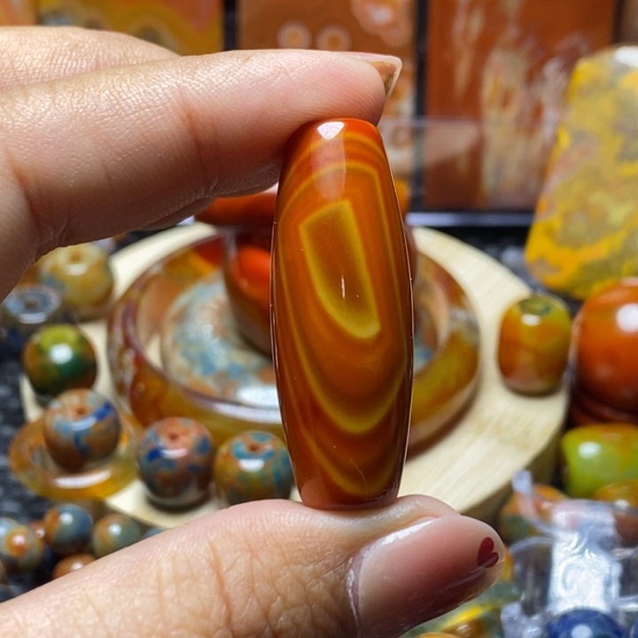 蒋***林玛瑙/玉髓未镶嵌颈饰