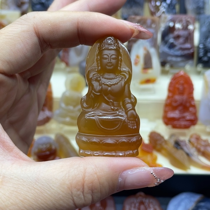 玛瑙/玉髓吊坠(赠链)未镶嵌孙*枫吊坠