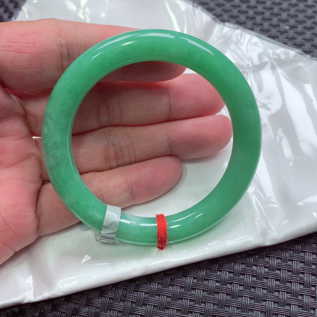 未镶嵌手镯翡翠翡翠