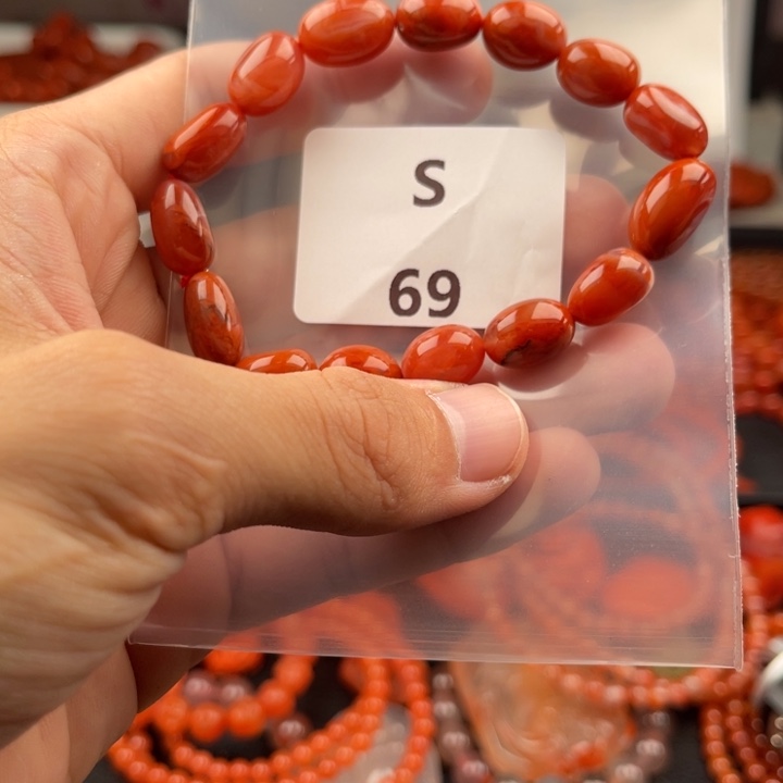 未镶嵌南红玛瑙多样性发货南红玛瑙