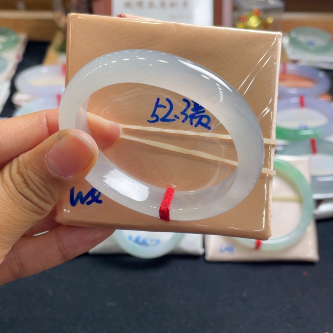 翡翠手镯未镶嵌52.3贵妃天然翡翠A货