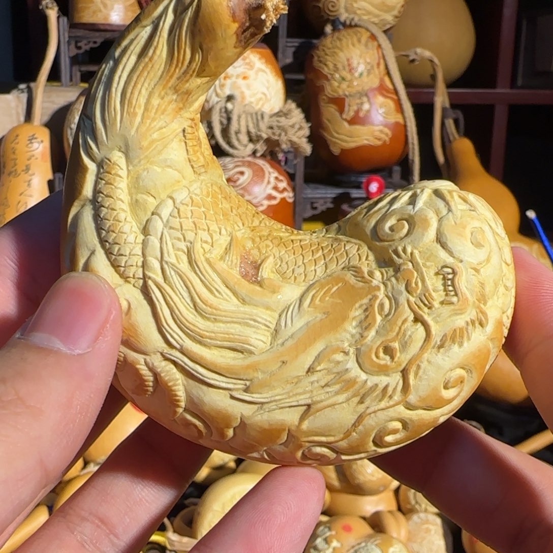 有机玻璃葫芦龙雕刻