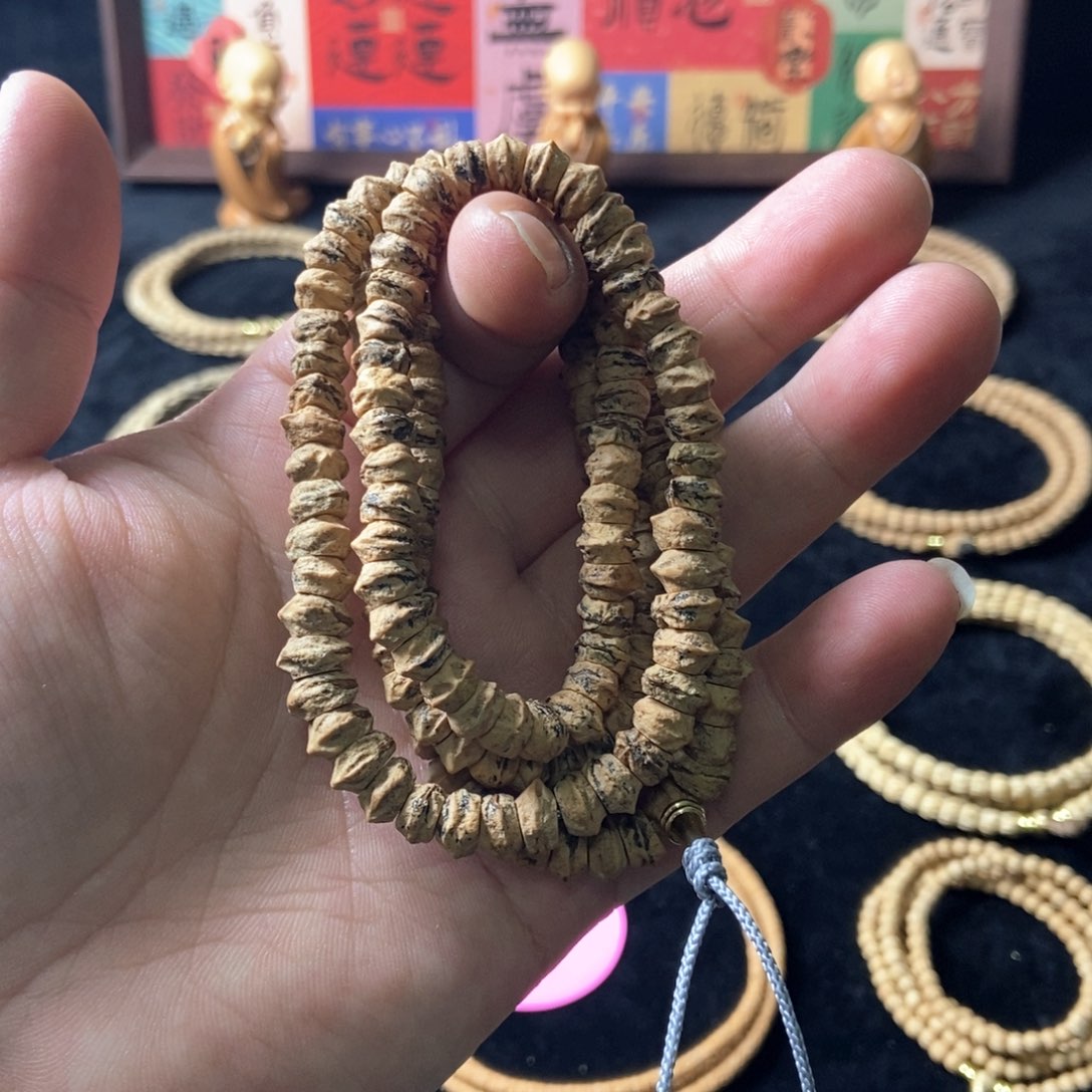 柏香籽/百香籽吊坠L**•